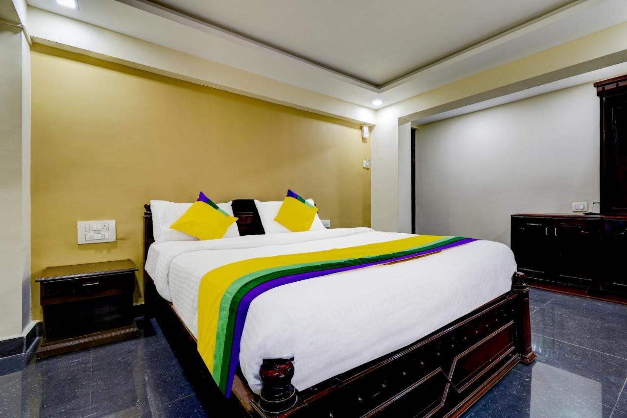 Hotel Itsy By Treebo - Hill View Madikeri Exterior foto